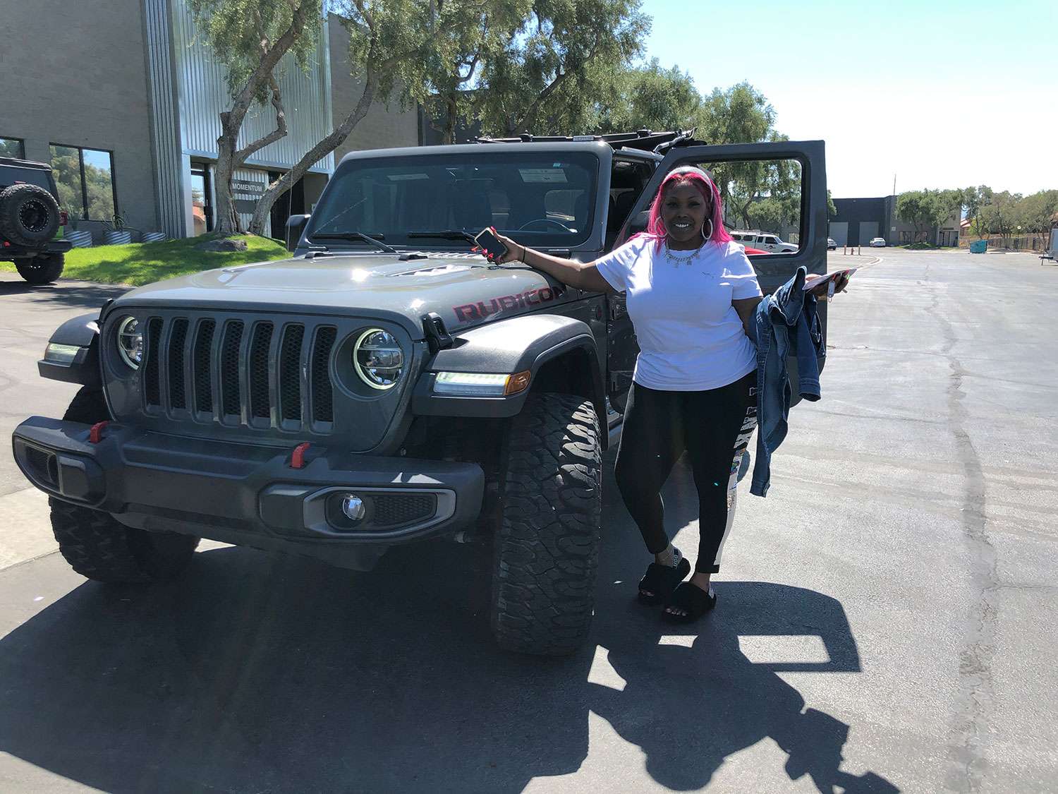Vegas Jeep Tours customers with their rental