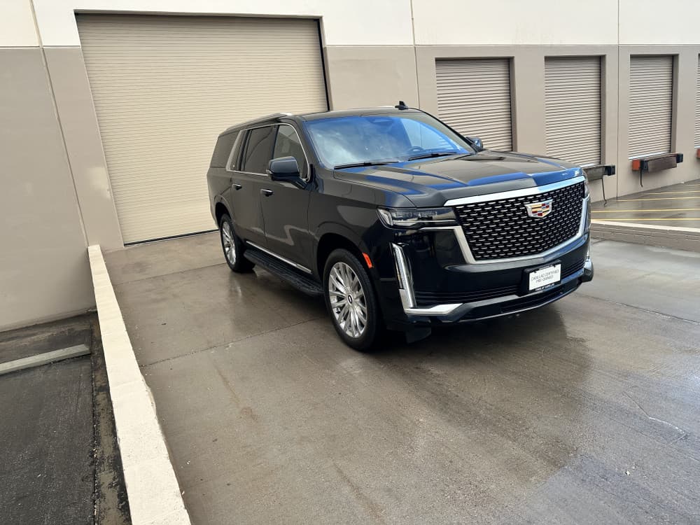 Escalade ESV (New Body) photo 2