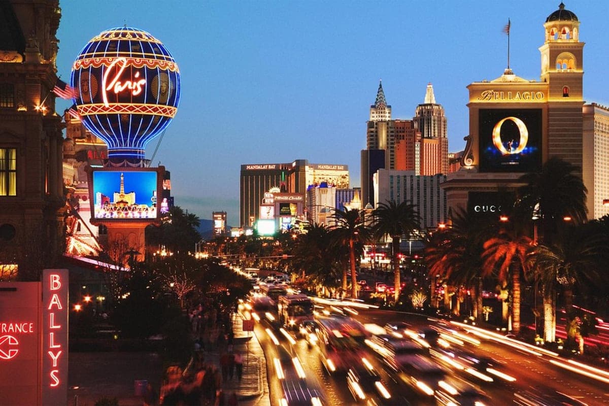 Vegas At Night Slingshot Cruise