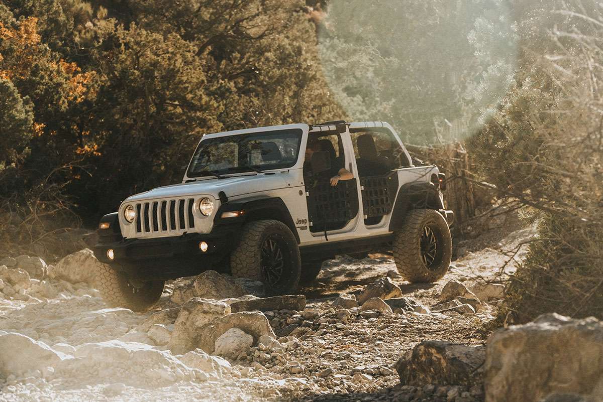 Jeep Wrangler Rubicon photo 3